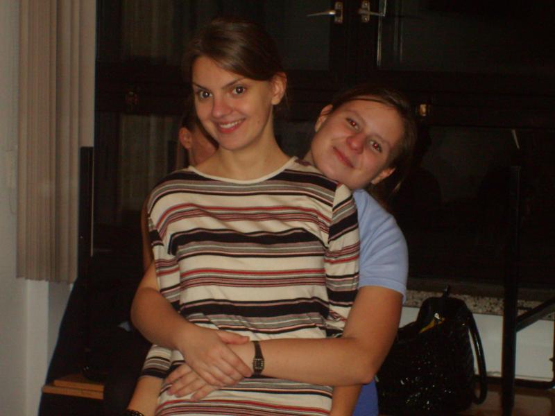 2_1227981802.jpg